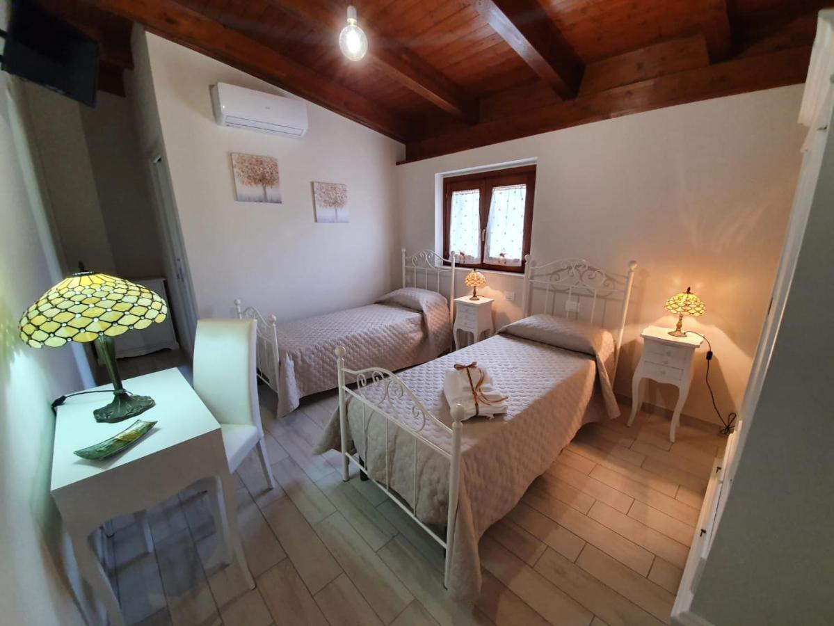 Colle Del Mirto Farm stay *