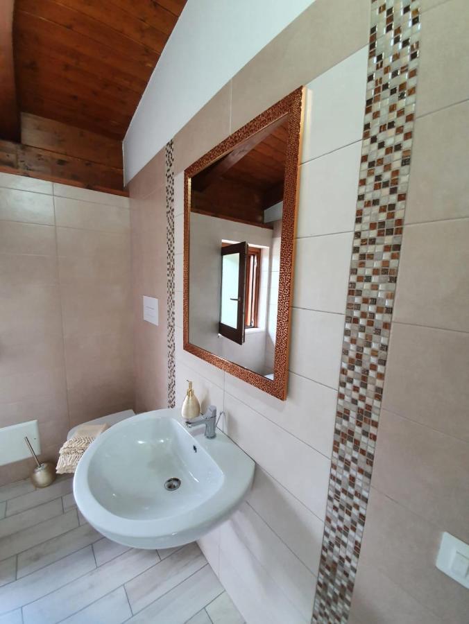 Colle Del Mirto Farm stay